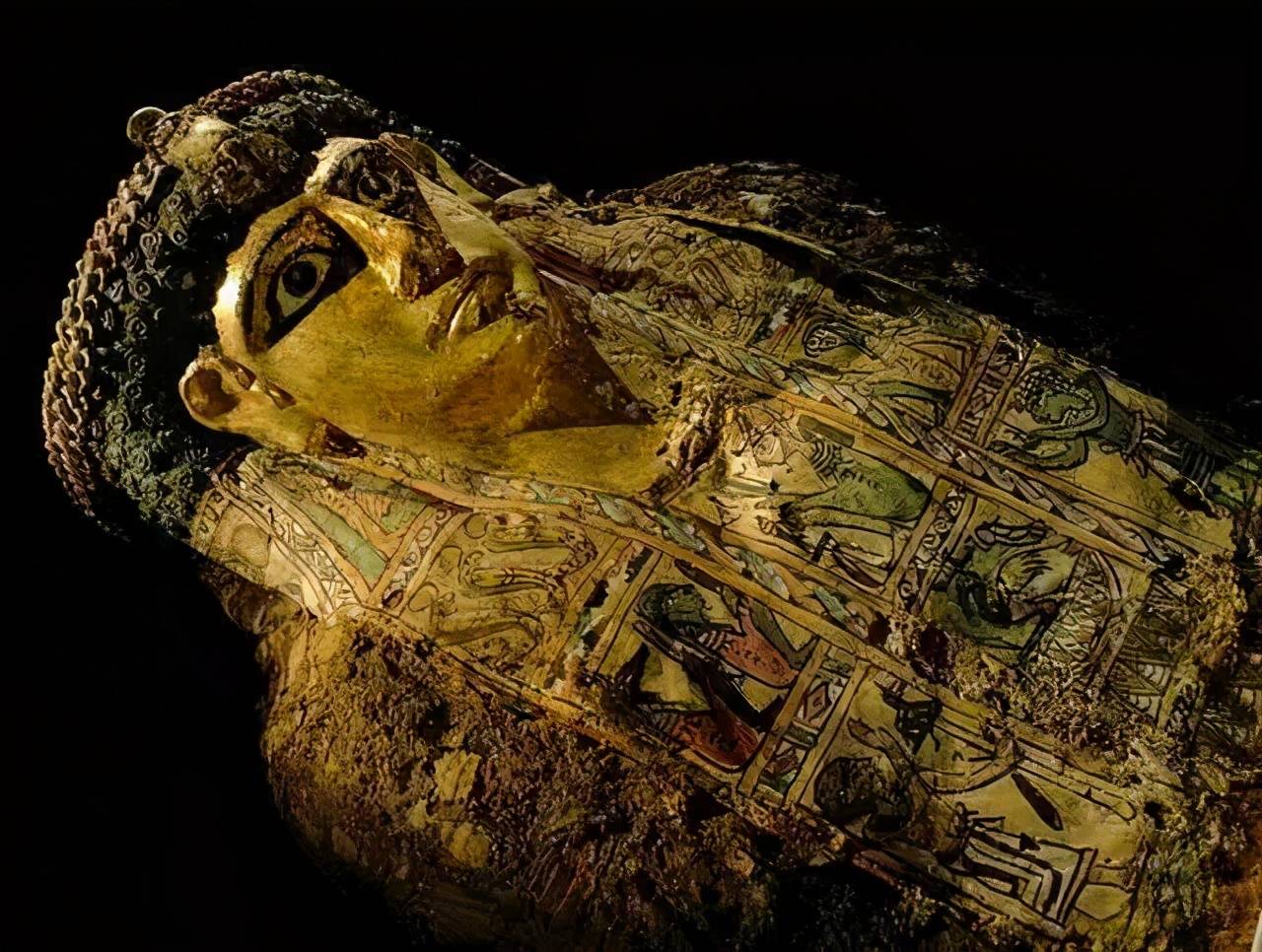 埃及出土"心脏会跳"的木乃伊,外星科技的杰作?