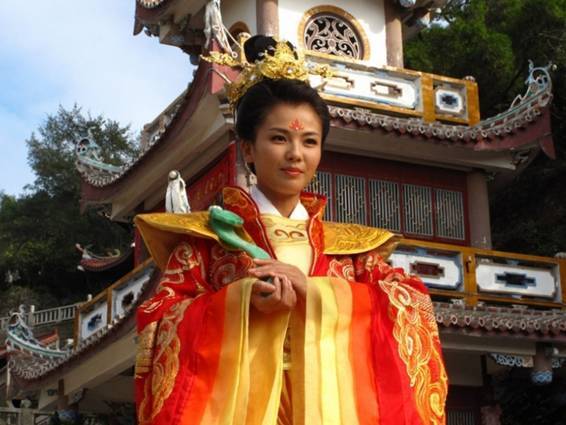 《大宋宫词》剧情惹争议"鸳鸯浴"片段被吐油腻,刘涛无辜躺枪