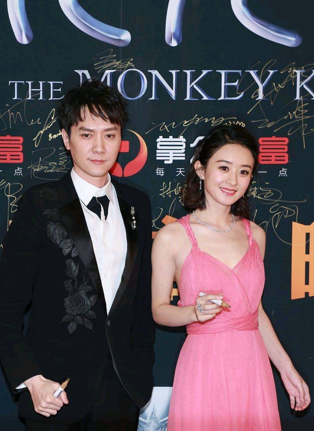 原创赵丽颖宣布与冯绍峰离婚,原因疑似冯绍峰婚内出轨多次