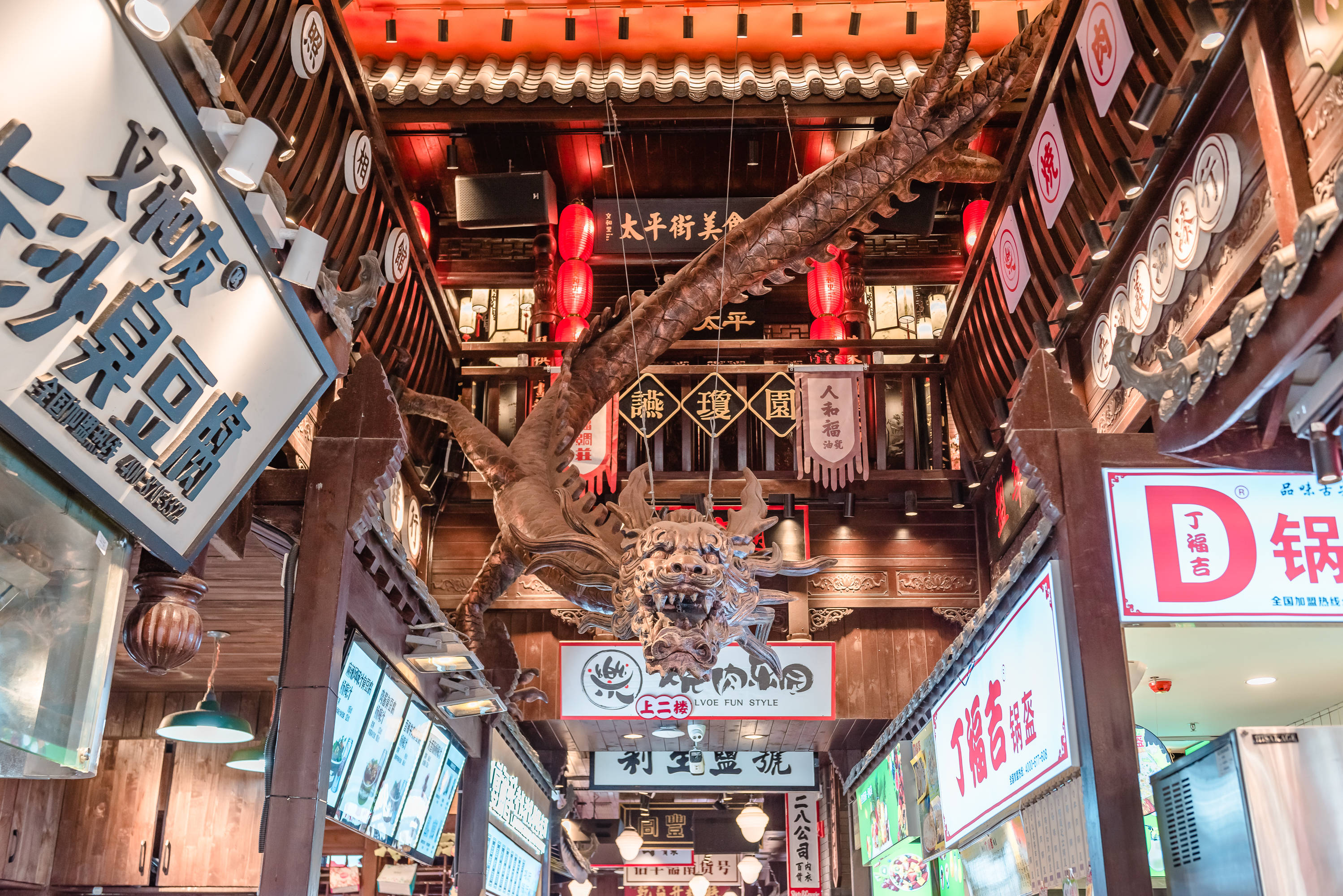 原创别只知道文和友,这份本地人推荐的长沙旅游攻略,一定不能错过