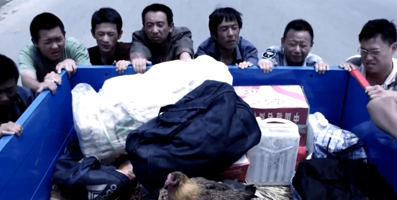 日照好人:一辆三轮,十个农民,横跨4千公里,成就史上最
