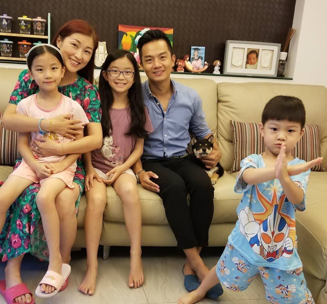 胡诺言与陈琪庆祝结婚12周年夫妻之道值得你学习