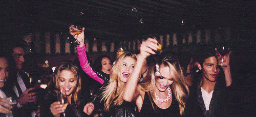 五一哪里去?一小时飙拢,来南川东街发呆躺赢