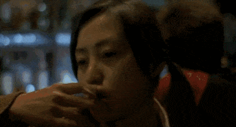 或许偏执本就是种稀缺迷人的存在,他人眼里的痴狂是一种自我陶醉