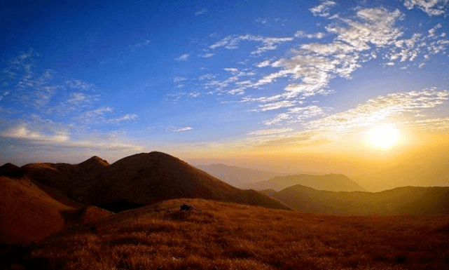 亚洲最大桌山八面山等你来!