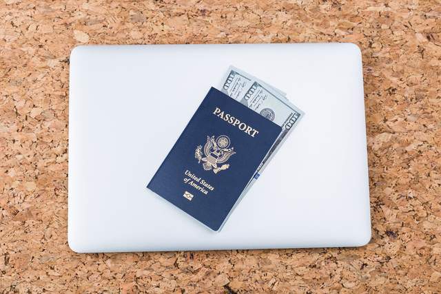花上百万买了外国护照后,第一件事该做什么?