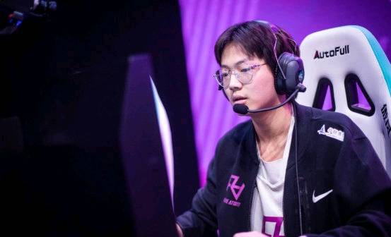 原创乐言直播不慎流出6条乐爷原则做事坦荡跳出小世界不理喷子