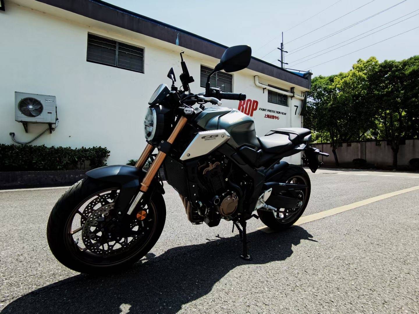 又科技又复古这样的本田cb650r香不香