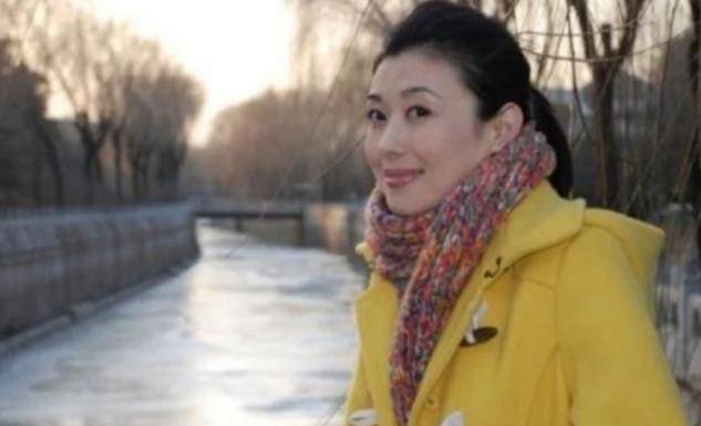 原创央视主持人李红:丈夫公公入狱,她不离不弃支撑家庭