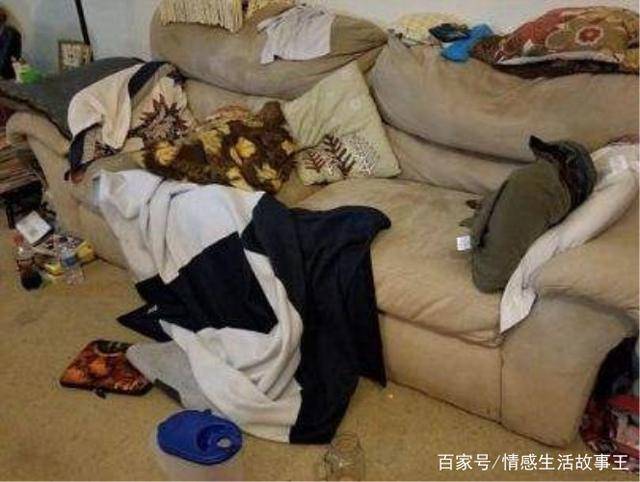 原创女子半夜发现有男子闯入自己房中,将其打晕后,发现是自己老公