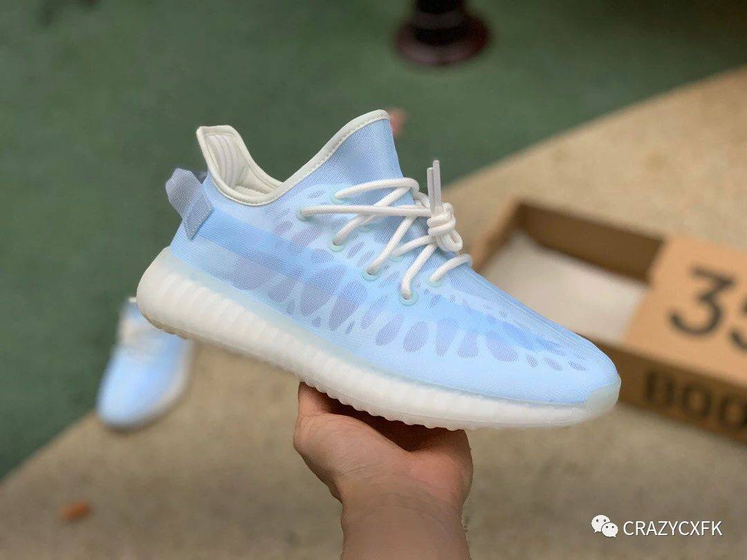 阿迪达斯椰子 adidas yeezy boost 350 v2 mono ice 透明冰蓝运动鞋