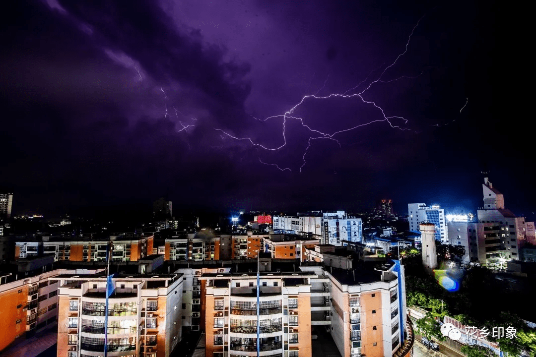 昨夜横县上空的心形闪电,你看见了吗