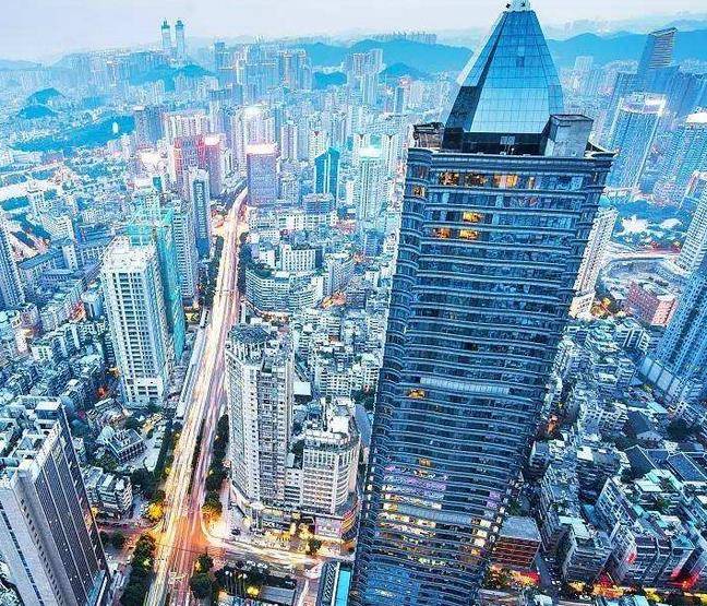 贵州521米的第一高楼高,面积230万平方米,成为贵阳新地标