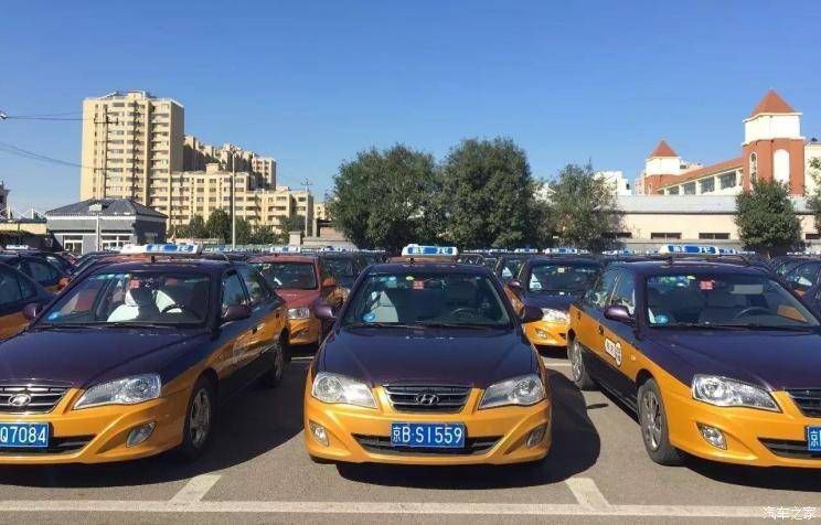 北京出租车企业将接入高德打车,6万辆出租车实现网约化运营