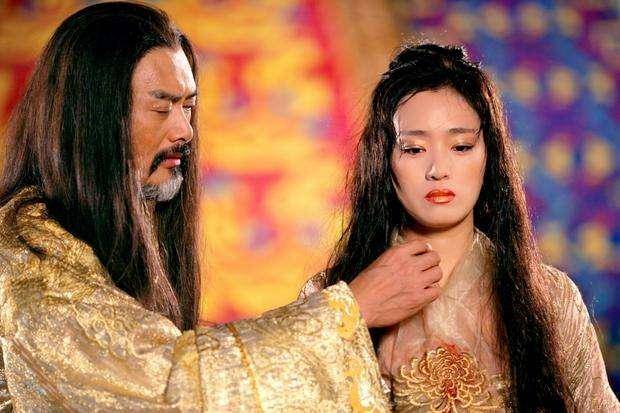 朱温要将皇位传给干儿子,此时他的亲儿子不干了,亲儿子朱友珪造反