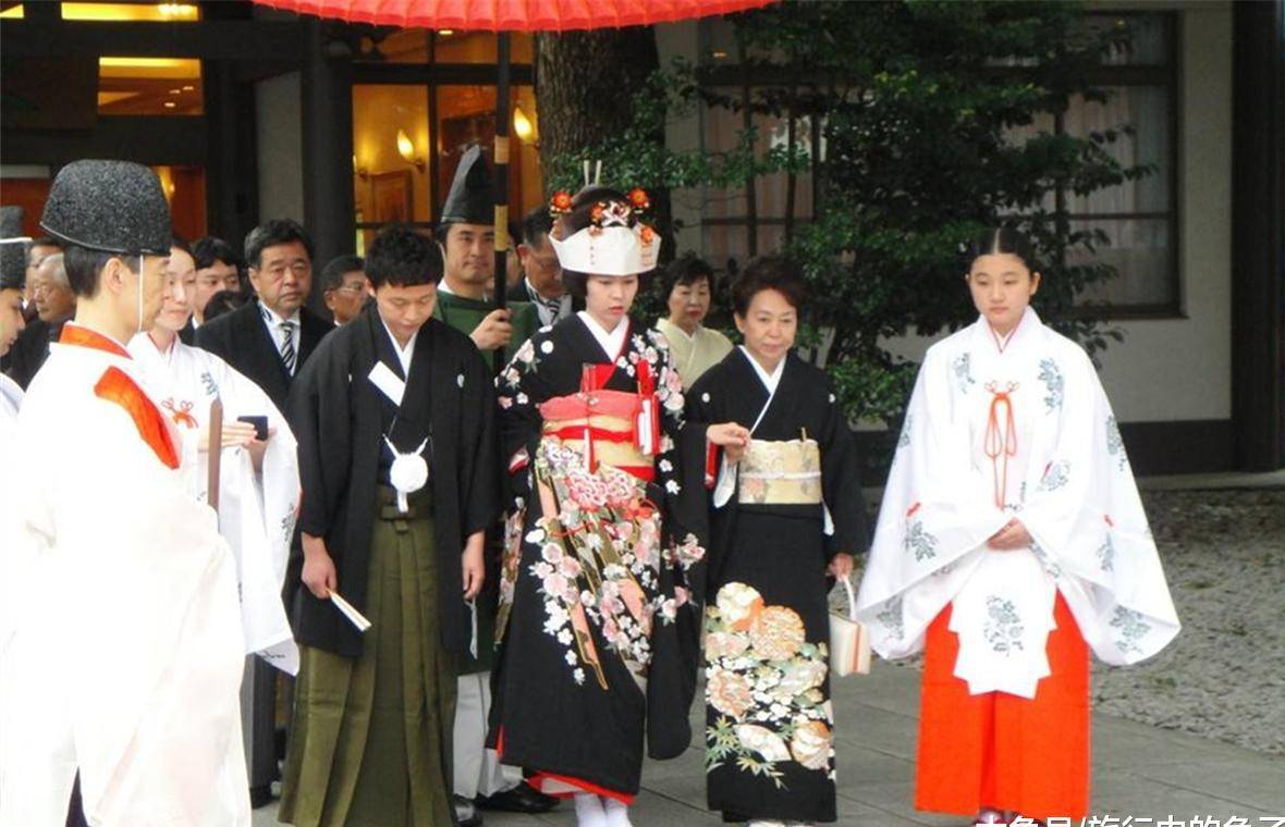 原创日本婚礼仪式是什么样的?这是少有没受中国影响的习俗了