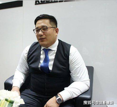 "北上皇"付嵩洋:比王思聪有钱,成立千万跑车俱乐部,他