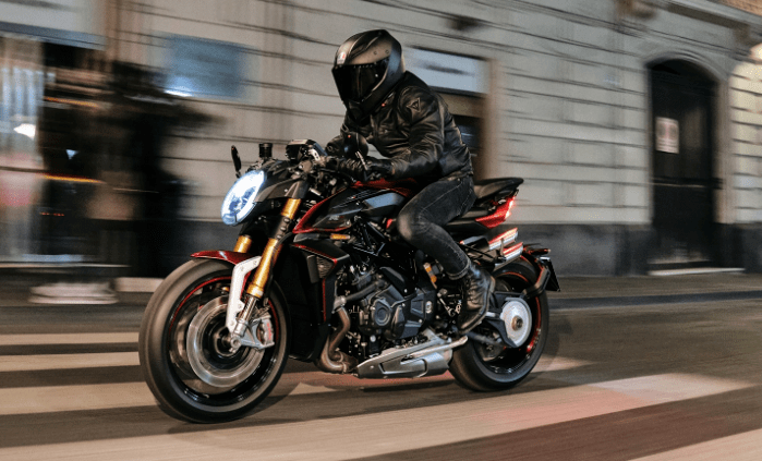 21款奥古斯塔 brutale1000rr 亮相,从头到脚全升级