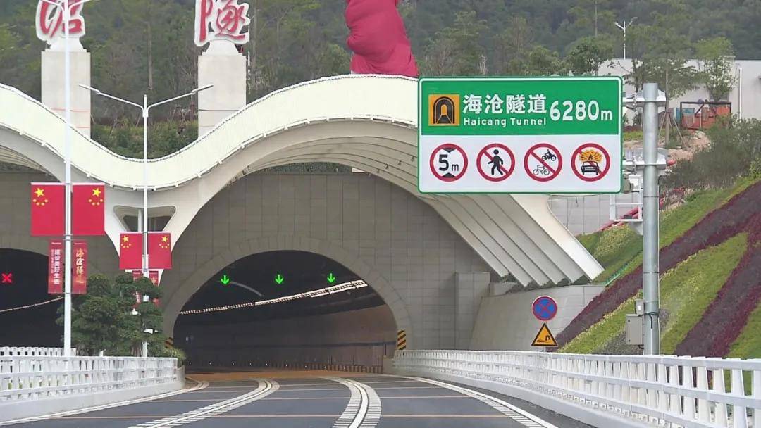 可直接走马青路,海沧大道进隧道,为家住集美杏林片区,海沧新阳片区和