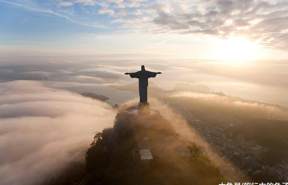 原创世界新七大奇迹之一里约热内卢基督像,来自耶稣的拥抱
