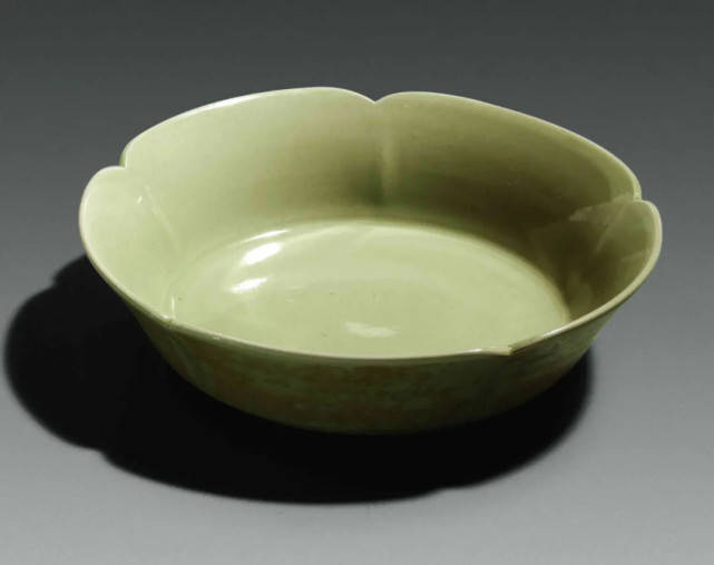 从法门寺出土秘色瓷看中国古代的审美文化