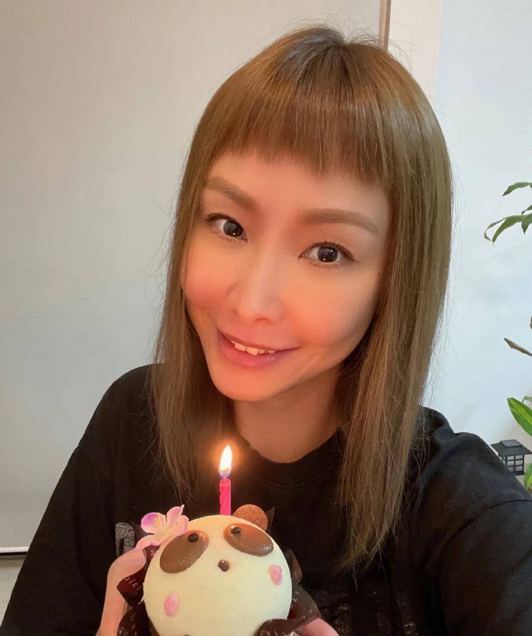多年来,郭淑贤出演多部影视剧,至今仍活跃在娱乐圈,还从事主持人的
