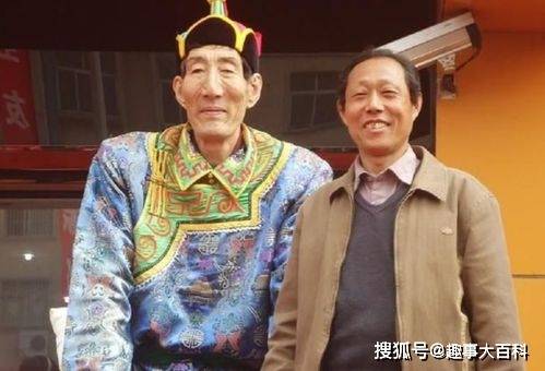 中国第一男巨人鲍喜顺12年前不听医生建议生下儿子如今怎样了