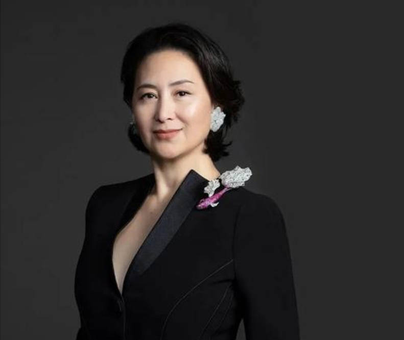 原创何超琼出嫁,何鸿燊陪嫁10亿,父女情深,最后为何闹上法院?