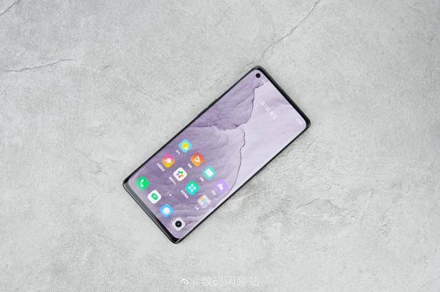 "dc调光安排上!"realme gt大师版持续预热两款机型基本可确认