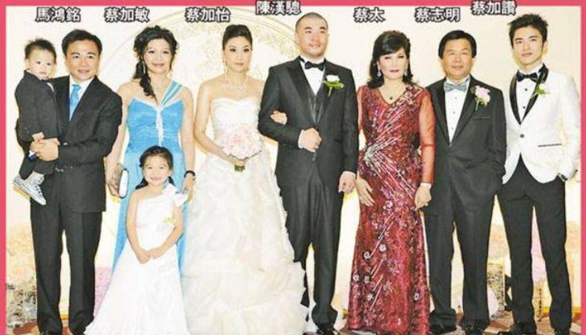 人生最大成就是婚姻一个样样普通的汉子唯一不普通的就是老婆