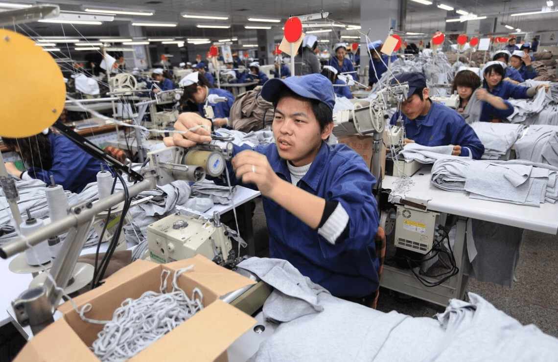 中国有14亿人为何工厂依旧用工荒谁把工人逼走了