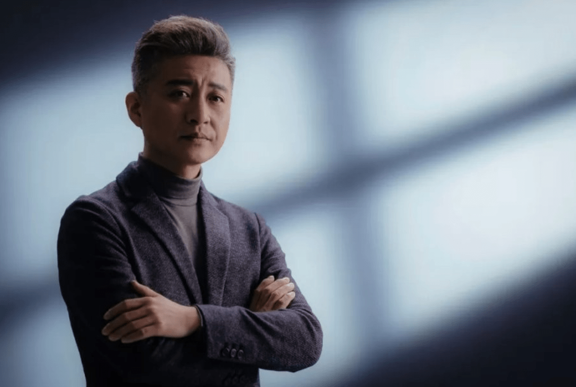 相声名家周炜被逼捐疑怼网友,被骂到清空视频,别让爱心变了味?