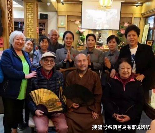 游本昌,53岁演《济公》走红,如今他已经87岁了,近况如何?