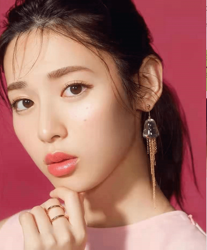 因酷似石原里美,三吉彩花而成为日媒新宠儿!明星脸的她究竟能走多远?