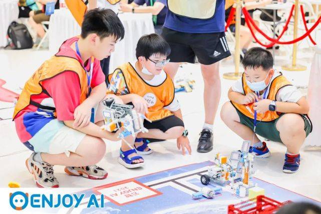 2021年湖北省机器人运动大赛enjoyai赛项成功举办