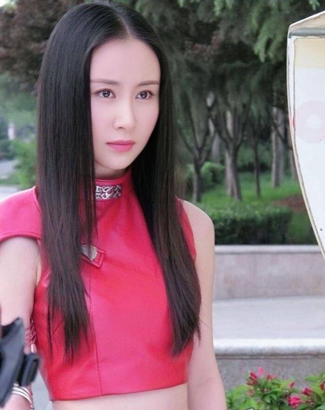 突然从荧幕上销声匿迹,转身去当主播带货,舒畅究竟经历了什么?