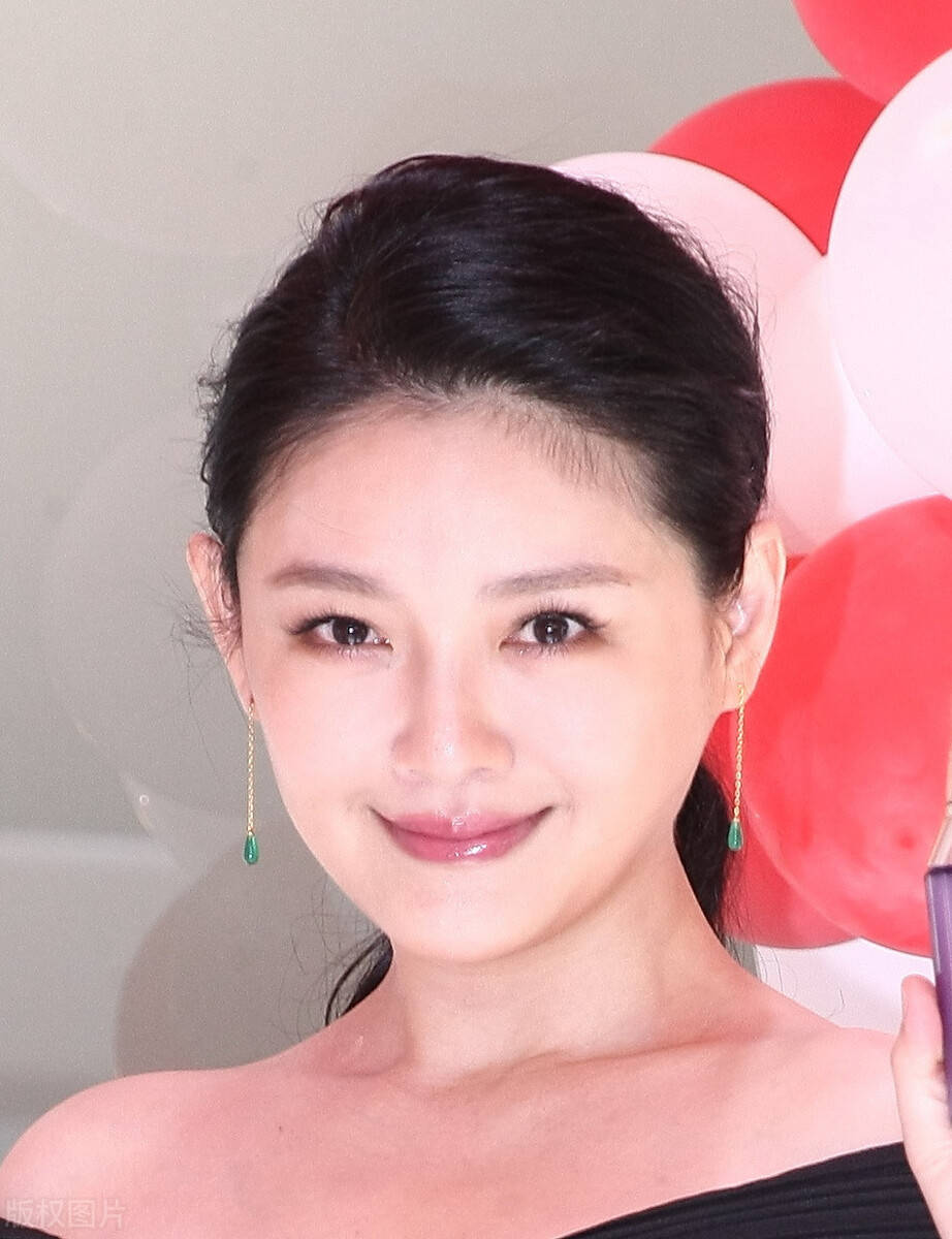 大s徐熙媛的彪悍情史靠美貌征服了5个男人夺闺蜜男友嫁伪豪门