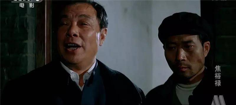 此后,李雪健的演艺事业更加高涨,参演的多部优秀作品让他成为各大