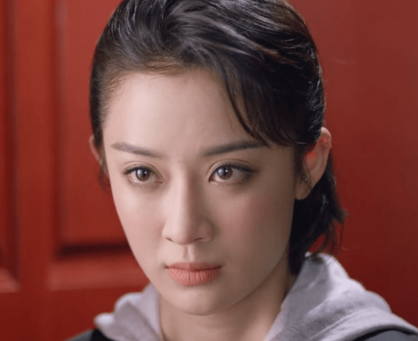 先是给孙俪作配,如今又跟罗云熙搭档,孙佳雨的演技越来越好了