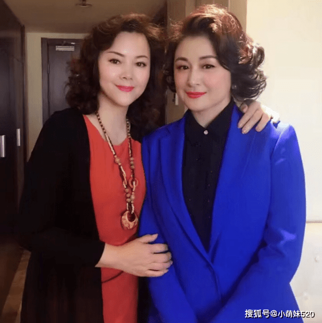 于月仙遗体告别式,母亲含泪送女儿最后一程,丈夫做法令人痛心