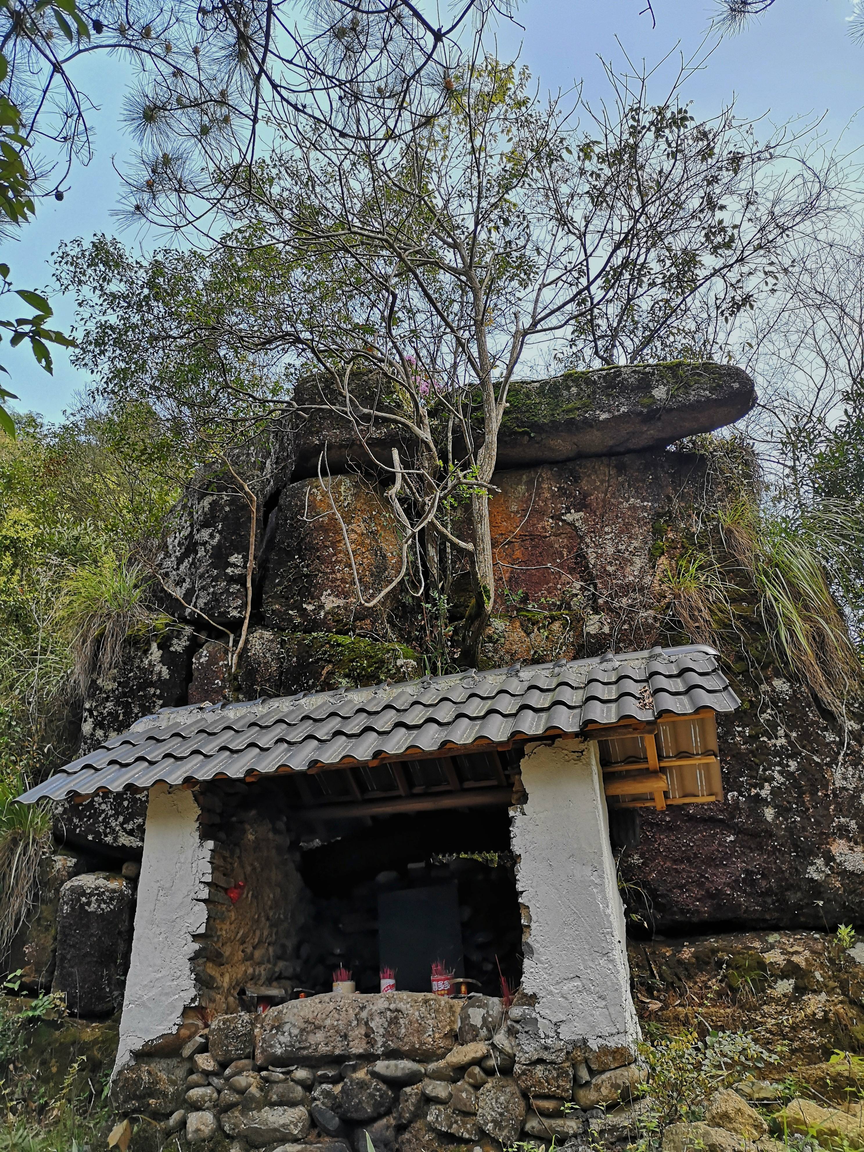 乡村土地庙