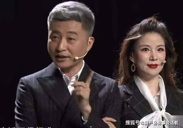 原创演员周炜白发苍苍,妻子气质好魅力十足,儿子年纪小口才却了得