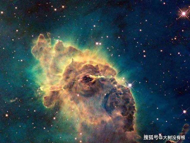 原创距地7000光年的区域,屹立着百万年不倒的创世之柱,守候周围星球