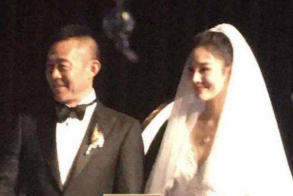 原创铁打的侯勇,流水的老婆:一婚娶70后,二婚娶80后,三婚娶90后