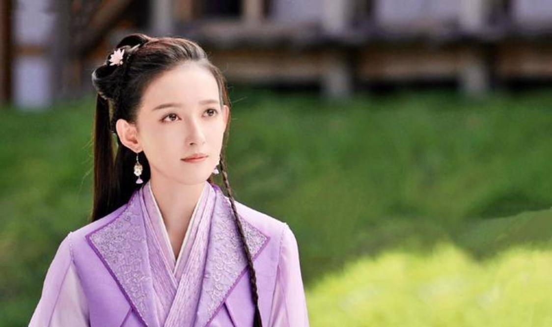 《百灵潭》:万妖之王恋上倒霉公主,是不合格的恋人,合格的红娘