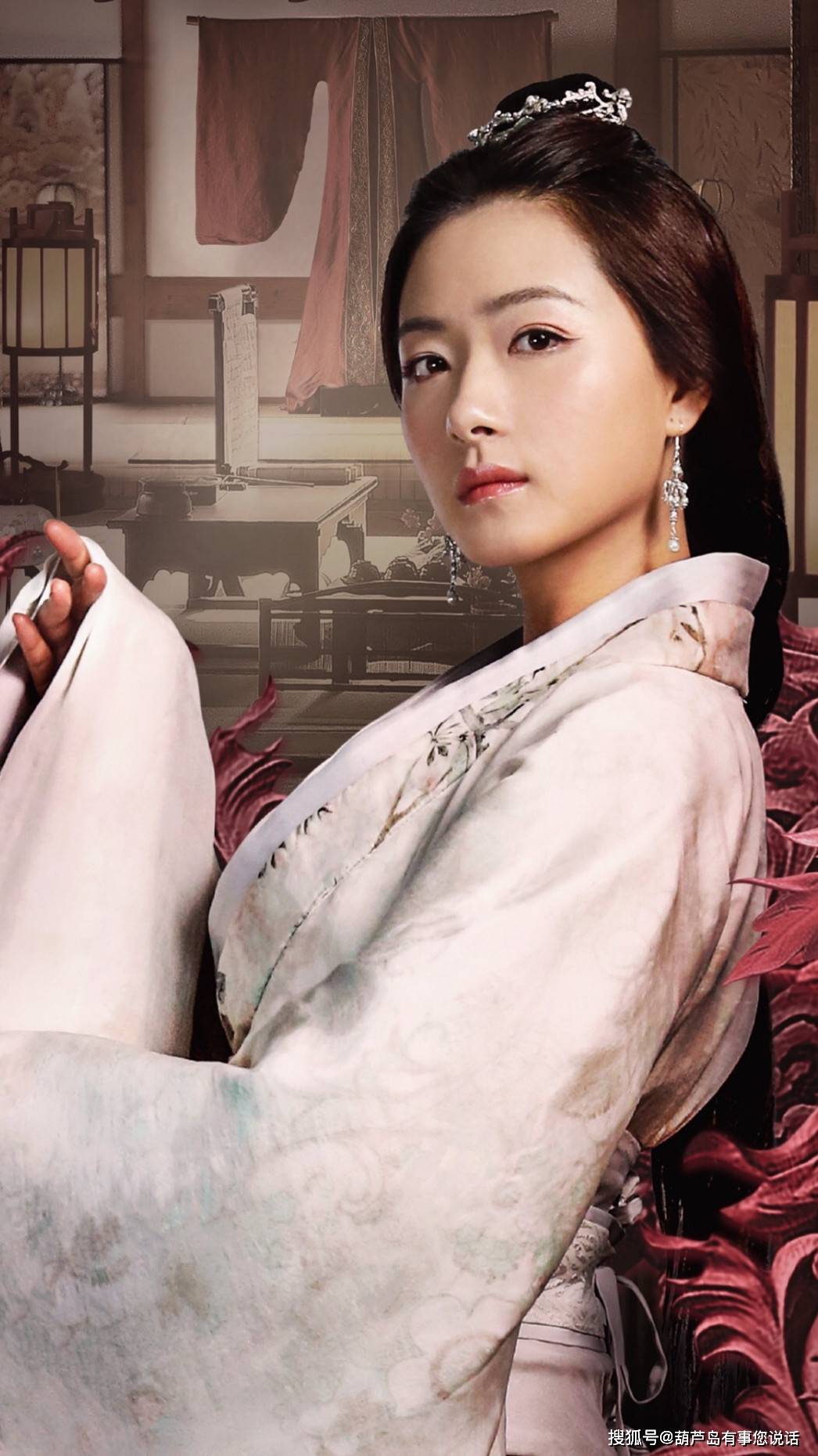 原创万茜结婚三年了?摄影师老公长啥样?从照片看,她俩真的挺恩爱的