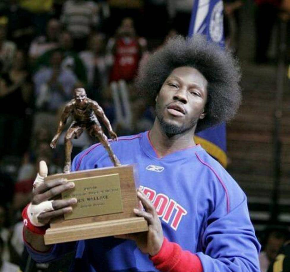 火箭队伍德致敬本华莱士,立誓欲做nba名人
