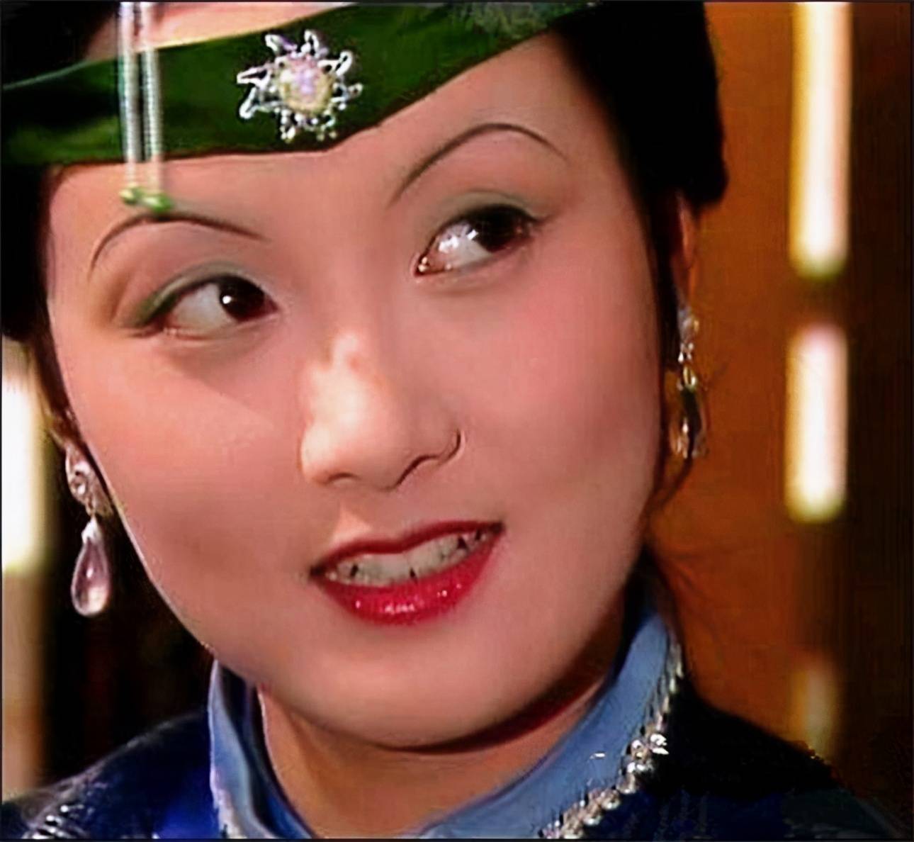 一切罪孽,凤姐最终依旧会被赶出贾府—不仅她的婆婆邢夫人恨毒了她