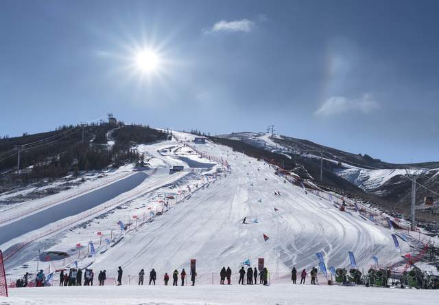 岱海国际滑雪场