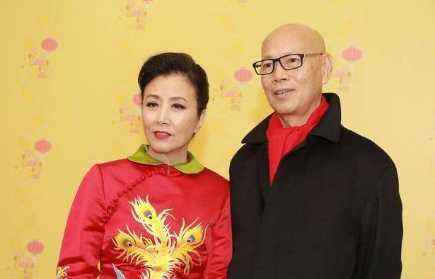 女强男弱绝对不离婚的六大男星,他以吃软饭为自豪